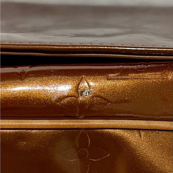 Authentic Vintage Louis Vuitton Thompson St Vernis Leather bronze shoulder bag - Picture 14 of 16
